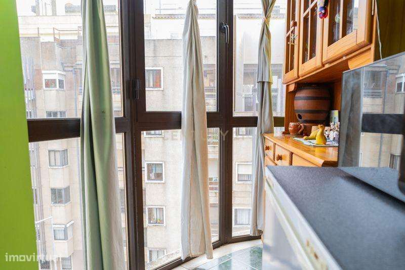 Apartamento T2 C/ elevador - Condomínio Fechado em Mina de Água, Amado-19