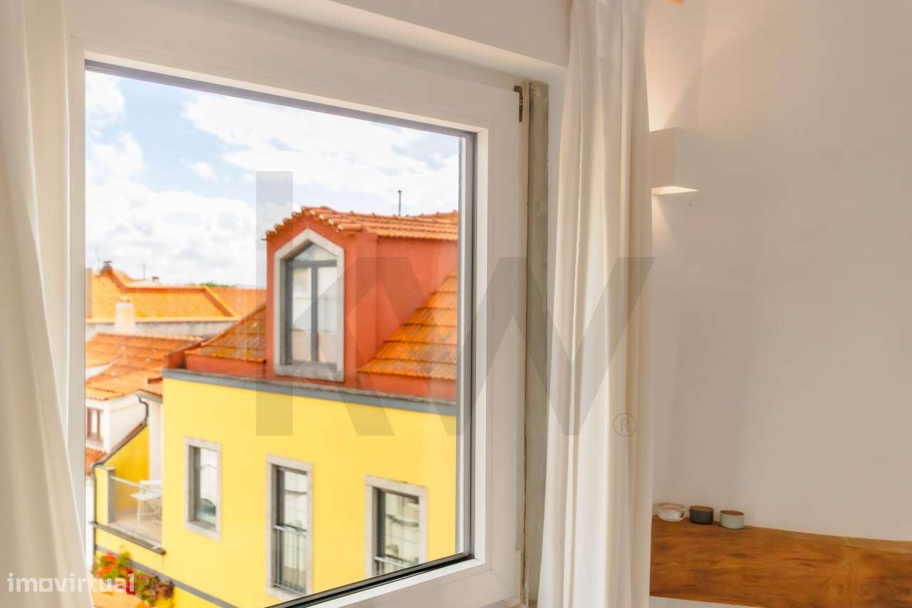 Apartamento totalmente renovado, muito luminoso, no Centro Histórico d-3