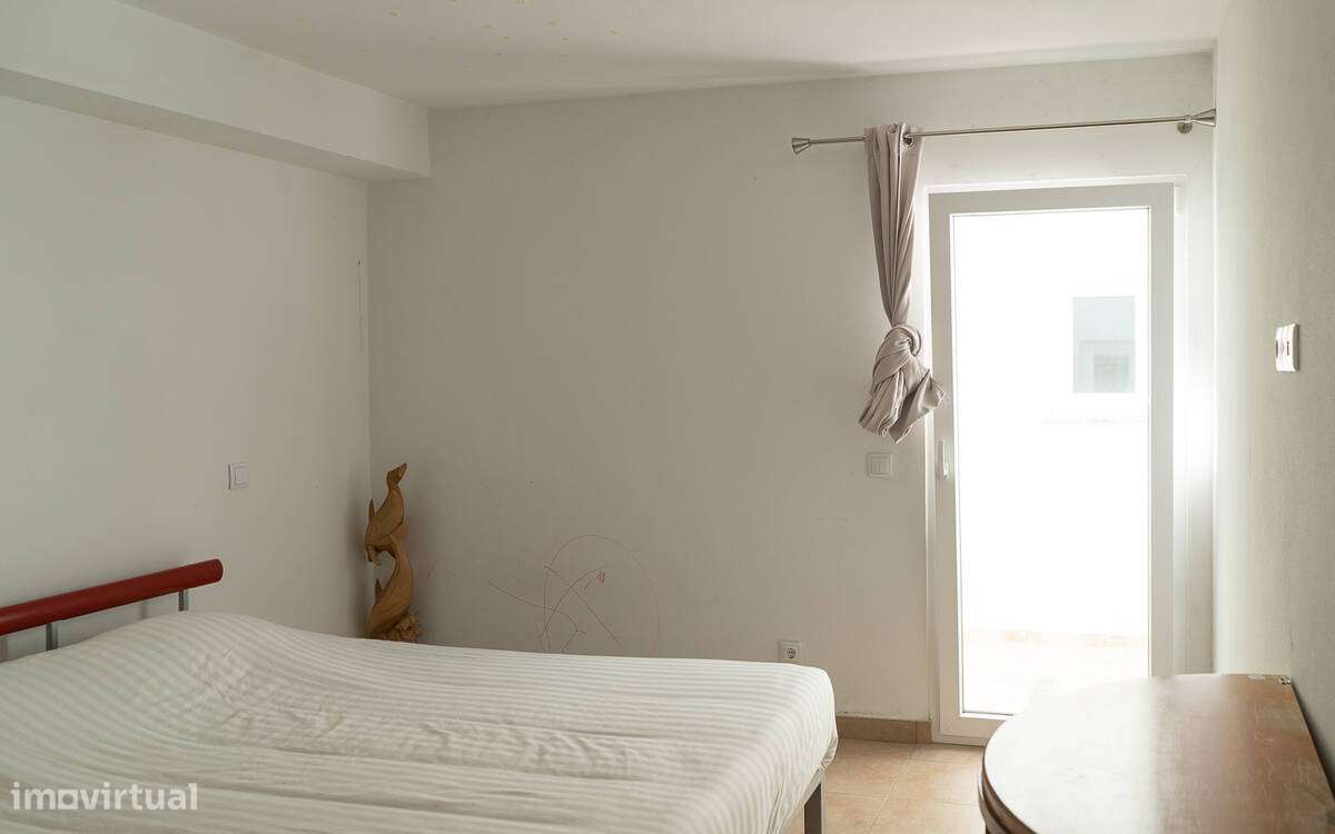 Moradia T2 reabilitada - Grande imagem: 3/8