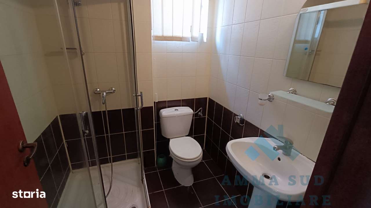 Casa individuala - 6 Camere - 561 mp teren - Autostrada A0-8