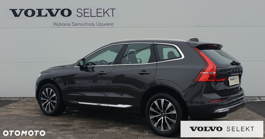 Volvo XC 60 - 4