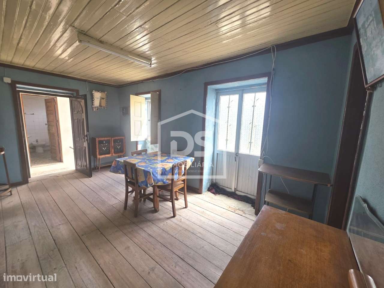 Moradia para Restaurar T3 Venda em Poiares e Canelas,Peso da Régua-8