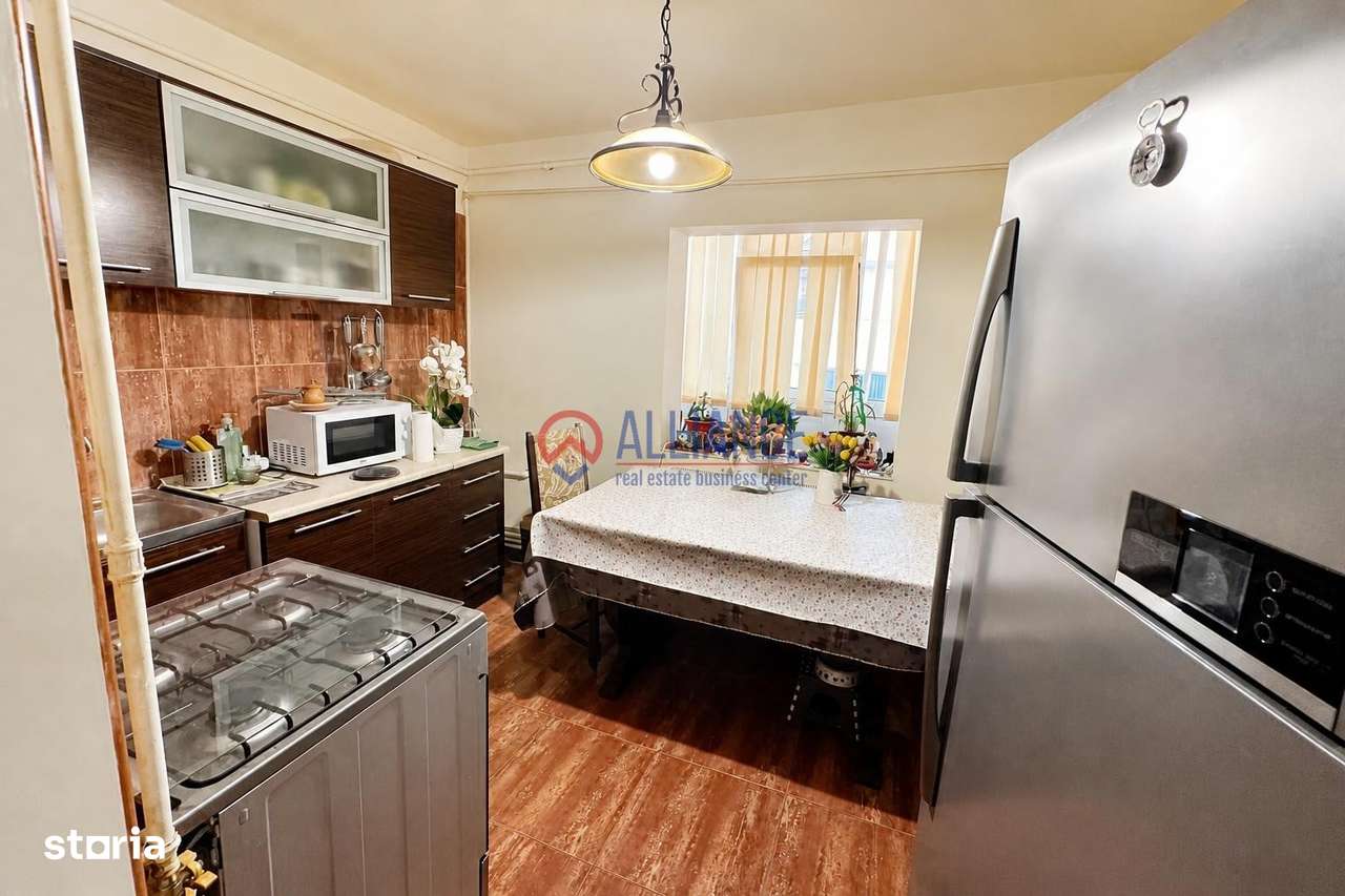 Apartament de vânzare, 3 cam, zona casa de cultură, 75mp-7