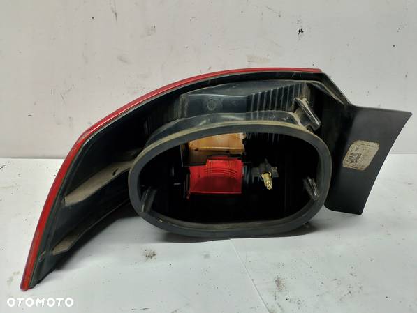 RENAULT LAGUNA 2001 01 5D LAMPA TYŁNA PRAWA 8200002474 - 3