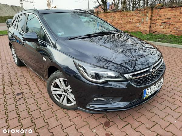 Opel Astra V 1.4 T Enjoy - 1