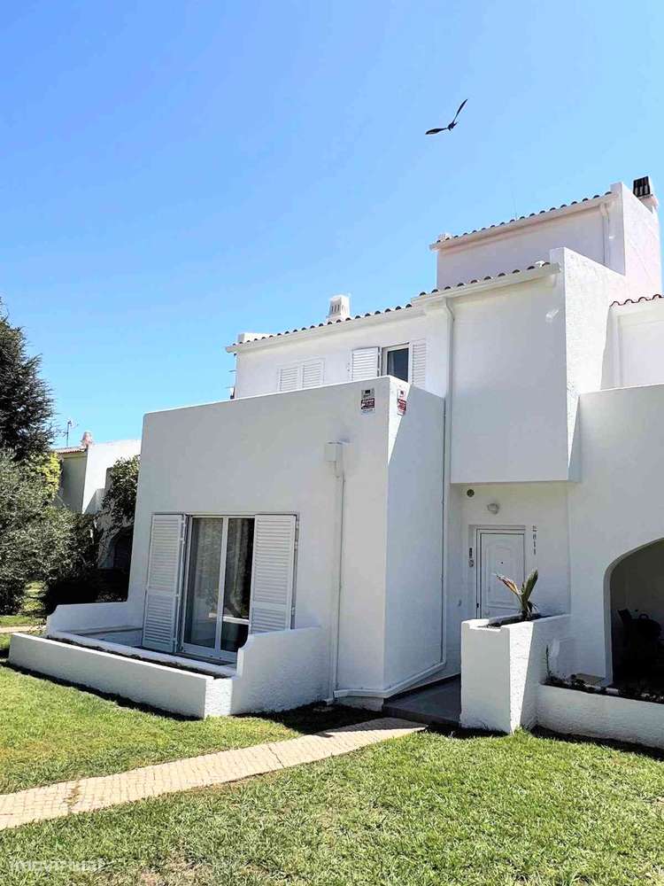 Moradia Geminada em Vilamoura - Arrendamento Anual - Grande imagem: 4/5