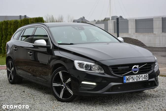 Volvo V60 D3 Geartronic R-Design - 20