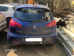 Dezmembrez Mitsubishi Colt CZ3 albastru - 7