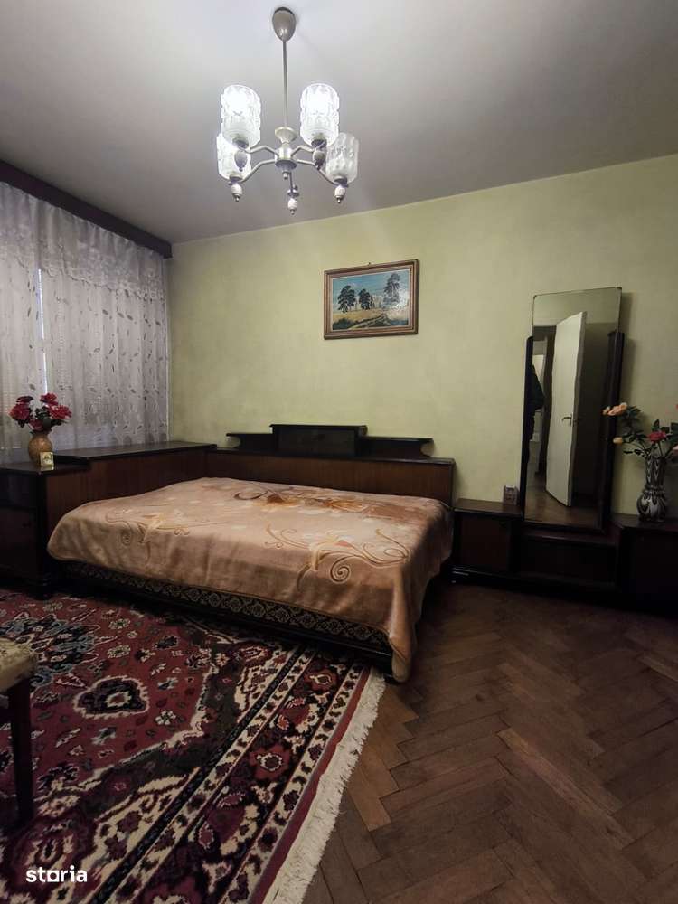 Vanzare apartament 2 camere parter strada principala Podu Ros - Imagine principală: 4/11