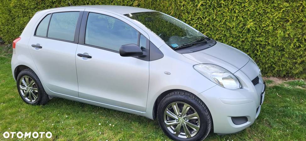 Toyota Yaris 1.0 Luna - 7