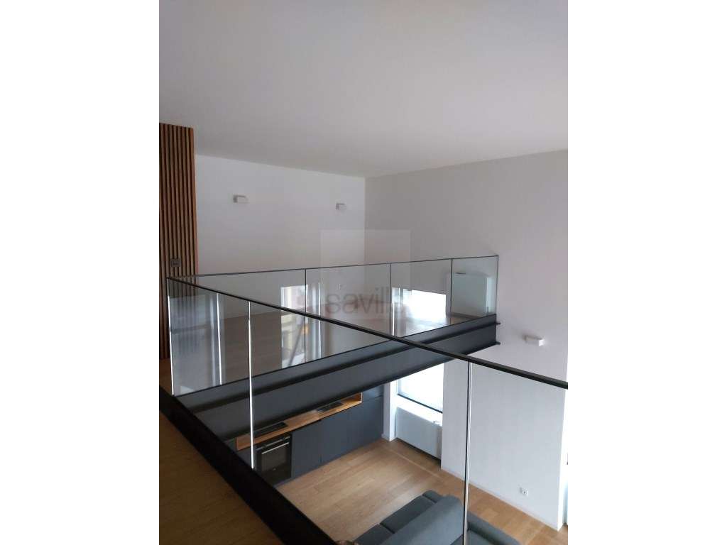 T2+1 Triplex, Arrendamento, Sra. da Luz (Foz) | Porto - Grande imagem: 3/10