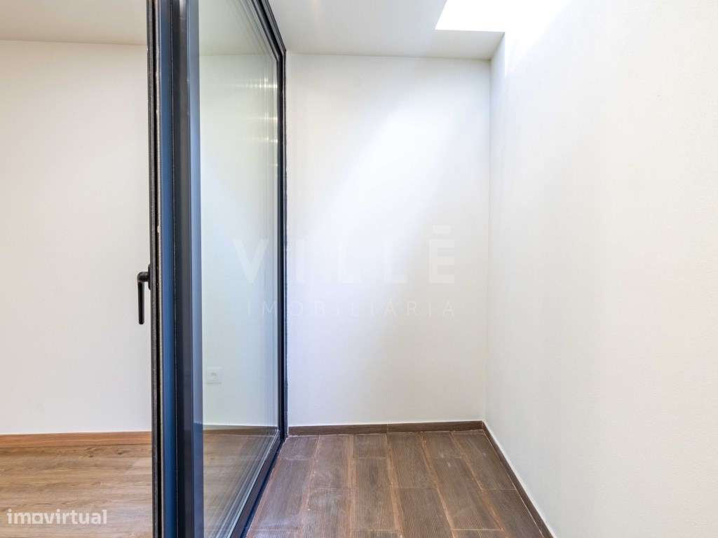 Apartamento T2 implex no Porto-34