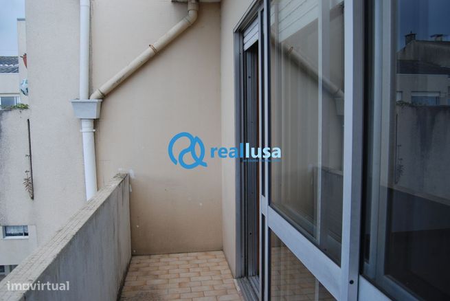 Apartamento T3 Vilar de Andorinho Vila Nova de Gaia-10
