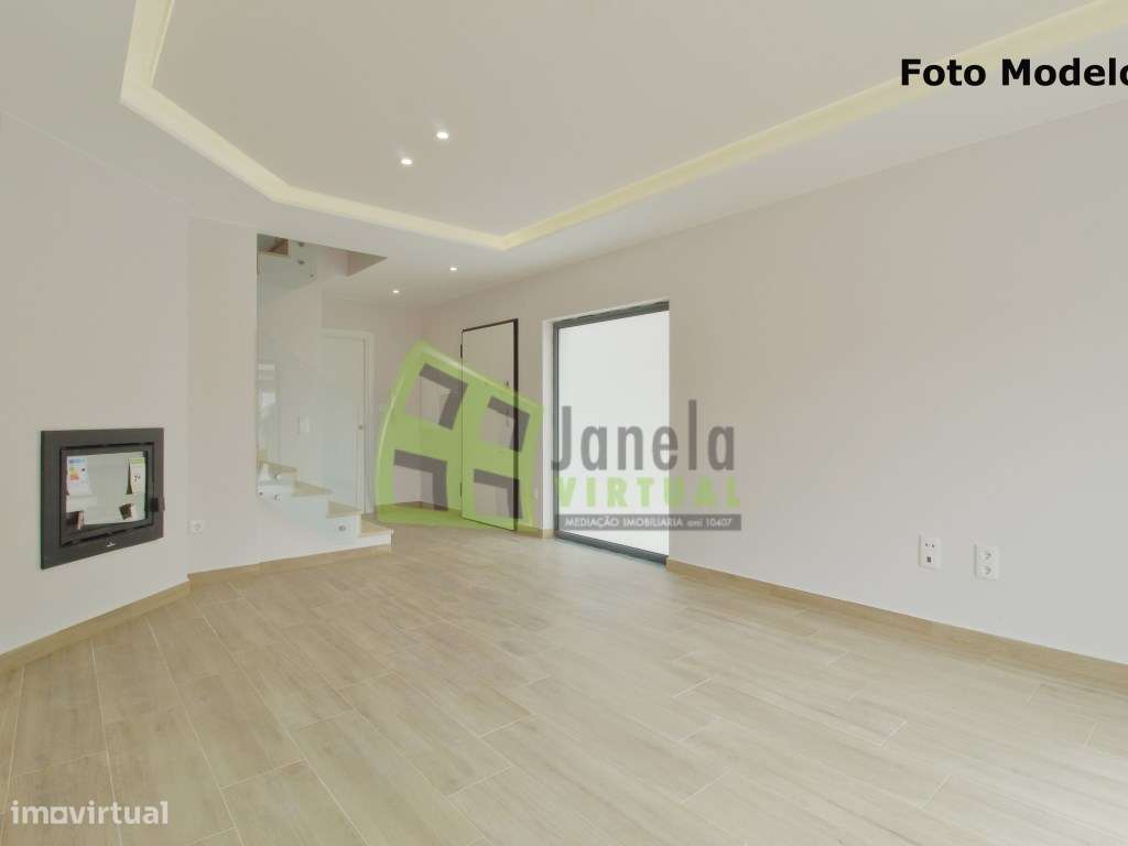 Moradia Geminada T3 - Em Construção na Quinta do Conde-22