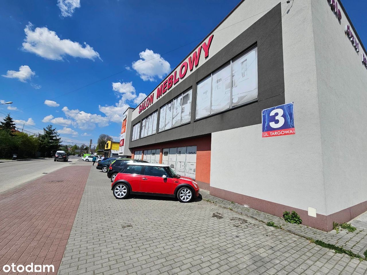 Lokal SZKOŁA RESTAURACJA Ul. Targowa 300 m2 Piętro