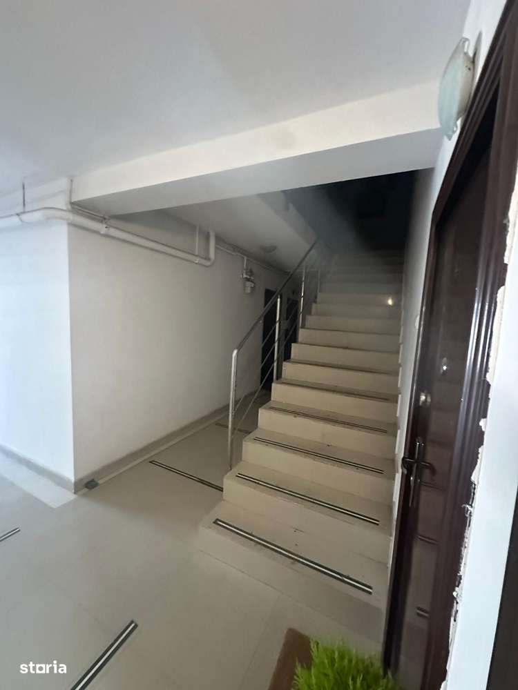 Aparatorii Patriei Ap. 3 Camere cu Gradina,ideal si pentru Spatiu Come-1