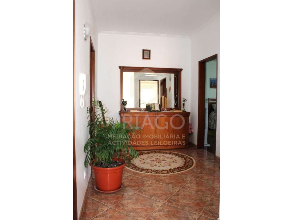 Fantástica Moradia T4 mais Escritório com Garagem-22