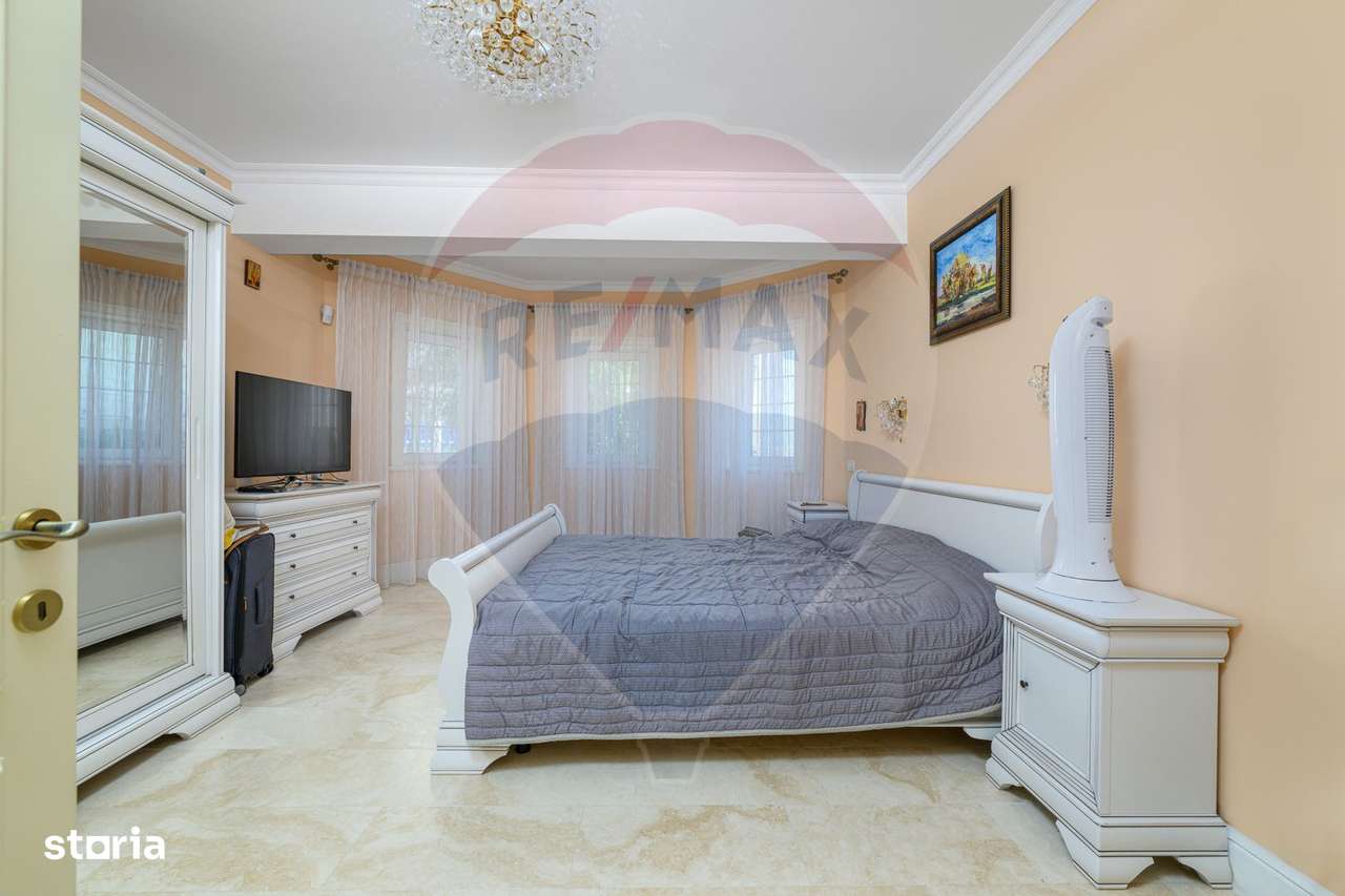 Vile duplex de vânzare cu vedere frontala la mare Mamaia - Imagine principală: 5/16