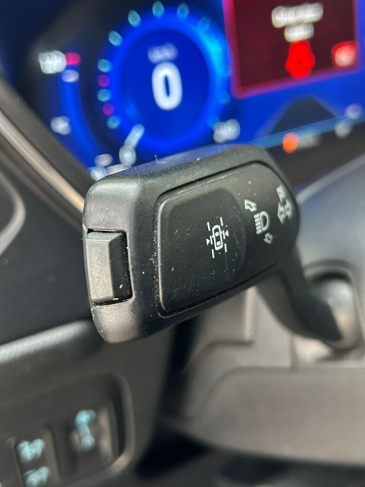Ford Kuga - foto 17