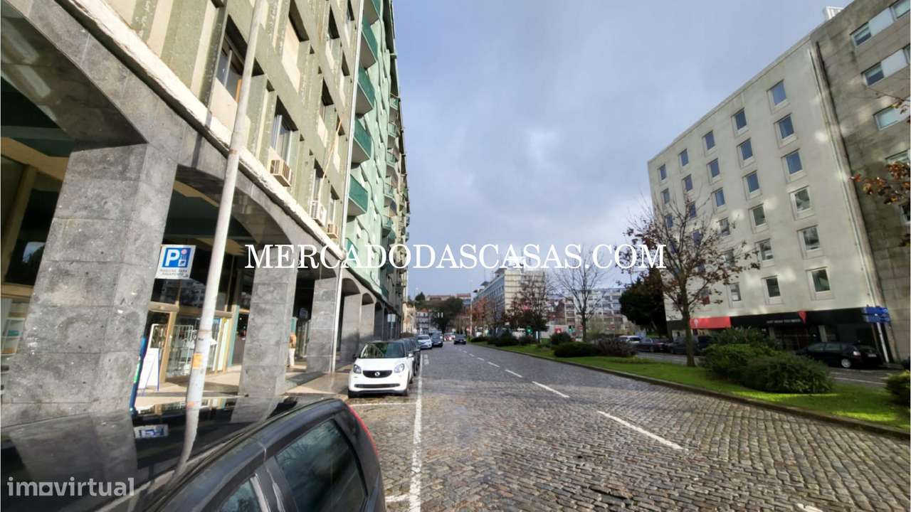 Loja no centro do Porto - Grande imagem: 3/4