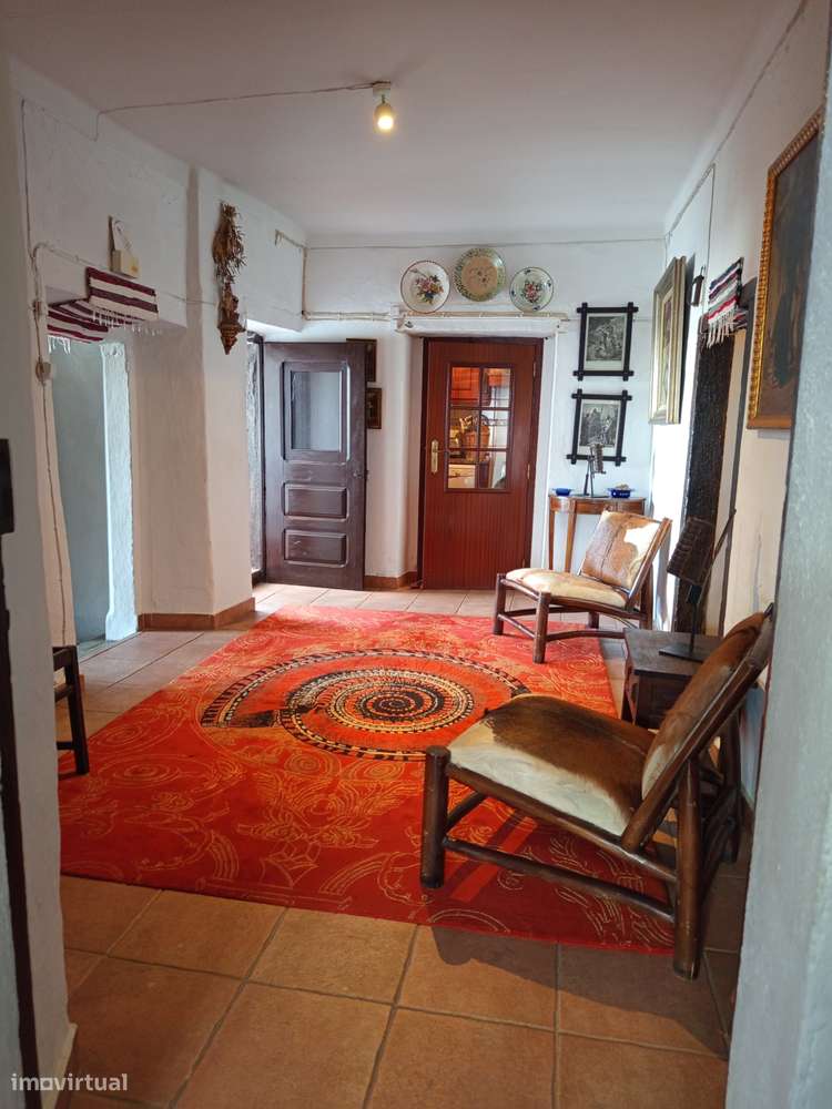 Casa antiga em Mourão recuperada-24
