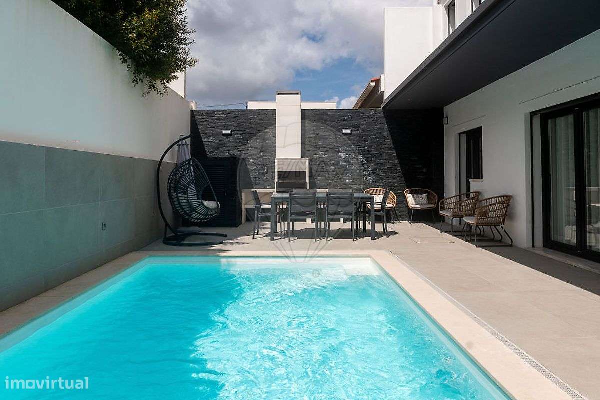 Moradia T4 para venda-10