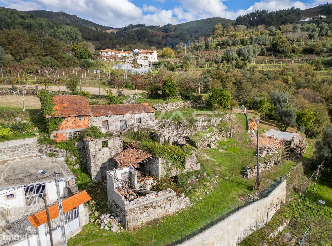 Moradia para Restaurar T0 Venda em Sande, Vilarinho, Barros e Gomide,V - Grande imagem: 5/15