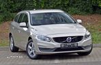 Volvo V60 D2 Geartronic Kinetic - 1