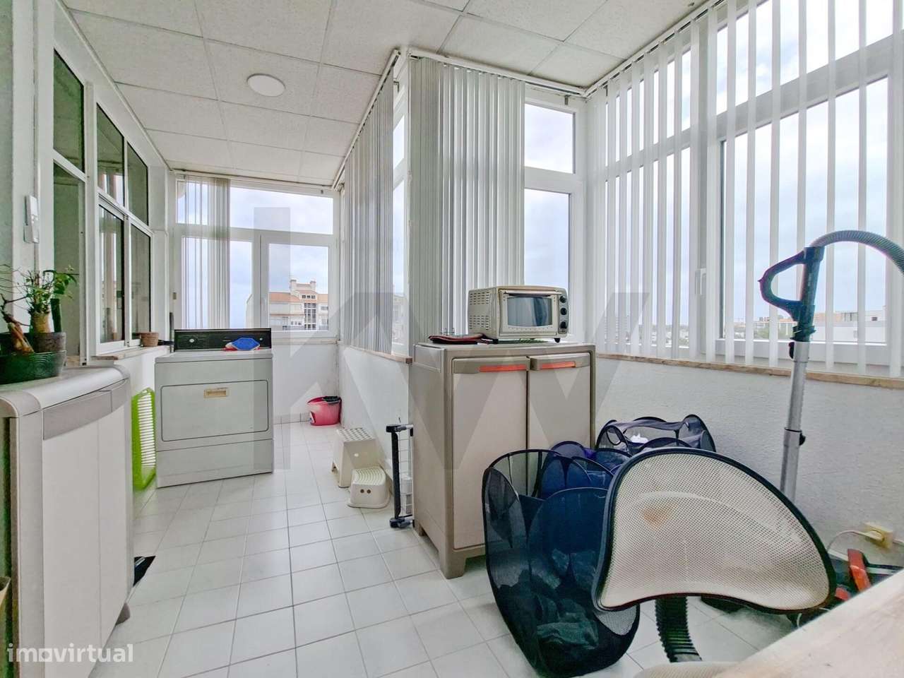 Exclusiva Penthouse T2+1 com Vista Mar | Bº Assunção/Cascais-30