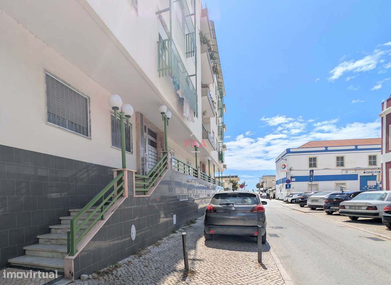 Apartamento T3 com 120m² na zona ribeirinha de Setúbal-26