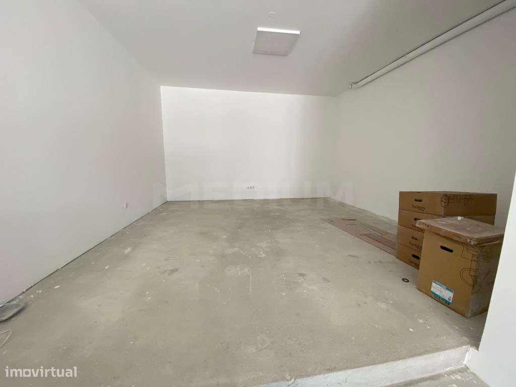 (INVESTIMENTO) Loja no Centro da Maia - Edifício Vintage Maia Resid... - Grande imagem: 4/7