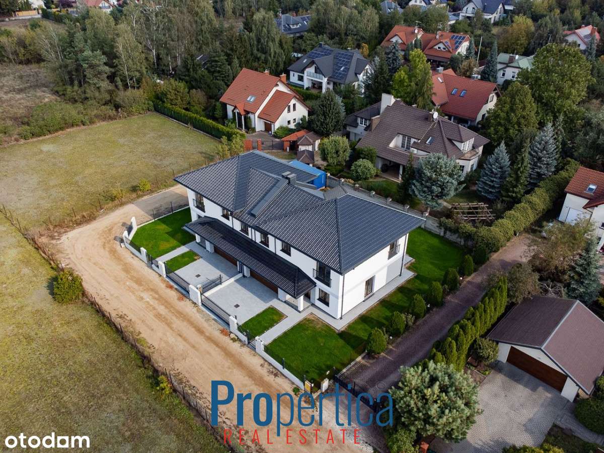 Połówka bliźniaka z garażem na 2 samochody - Pełny obrazek: 4/19