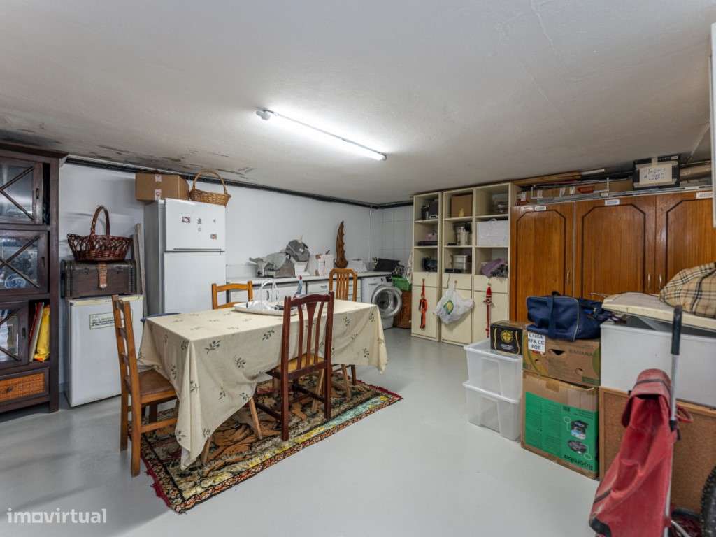 MORADIA T4 ! VARANDAS ! GARAGEM | BAGUIM DO MONTE | GONDOMAR-59