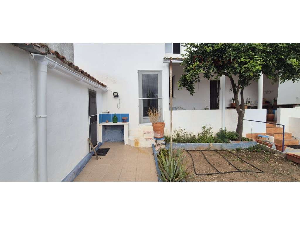 MORADIA T3 - SÃO DOMINGOS - Com Garagem e espaço exterior-30