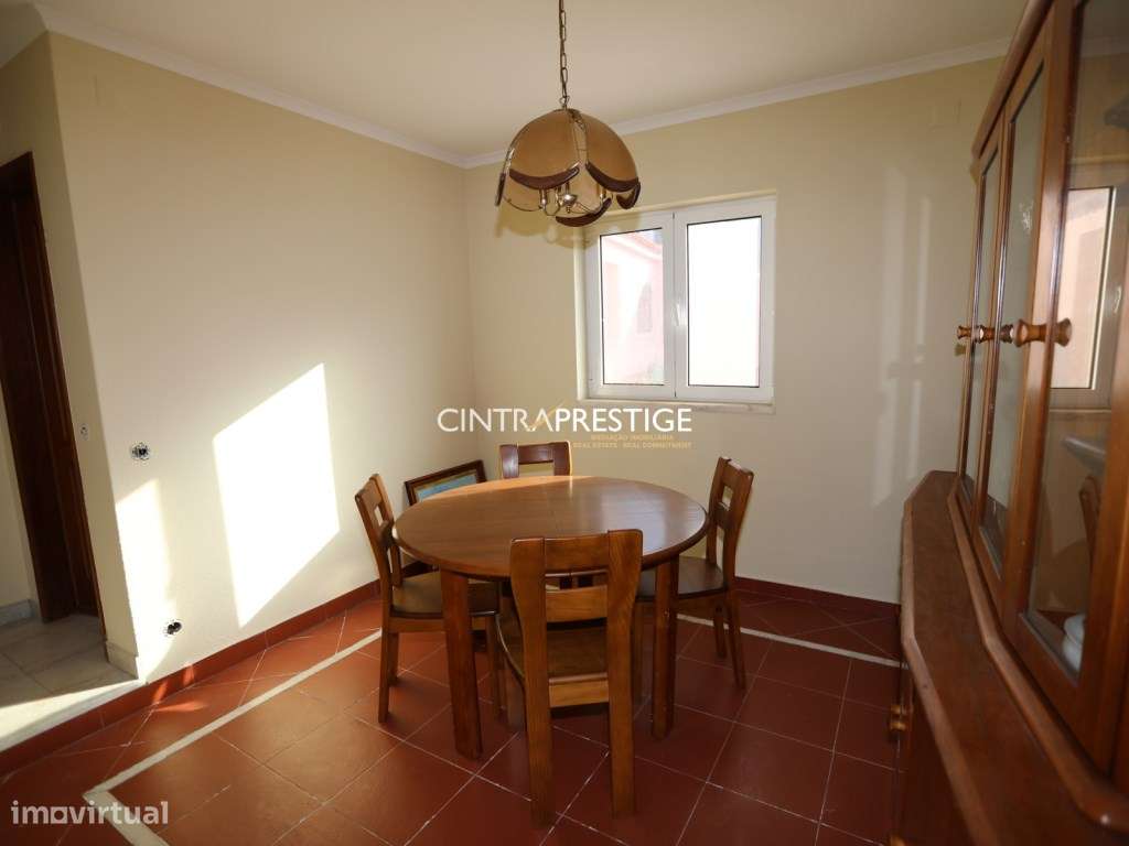 Moradia T3 e anexo T2 com Vista Deslumbrante para a Serra de Sintra...-11