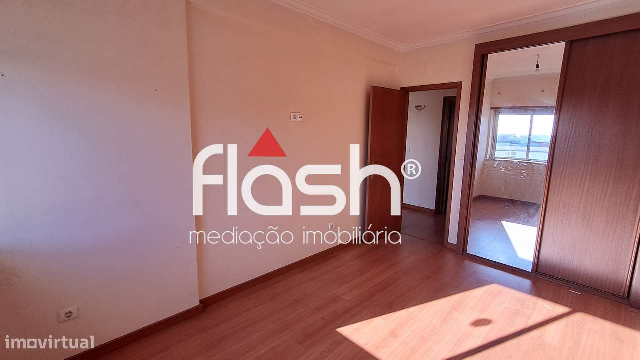 Apartamento T2 em Queluz-18