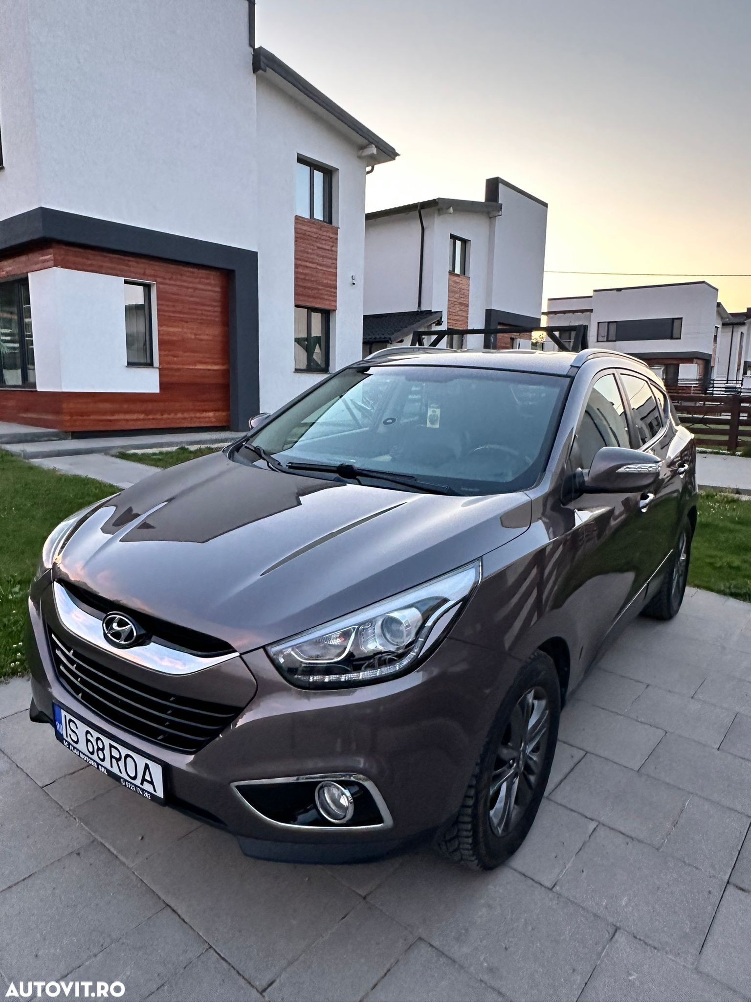 Hyundai ix35 2.0 CRDI 4WD Automatik Premium - 1