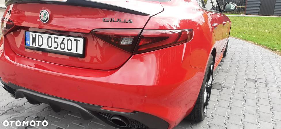 Alfa Romeo Giulia - 14