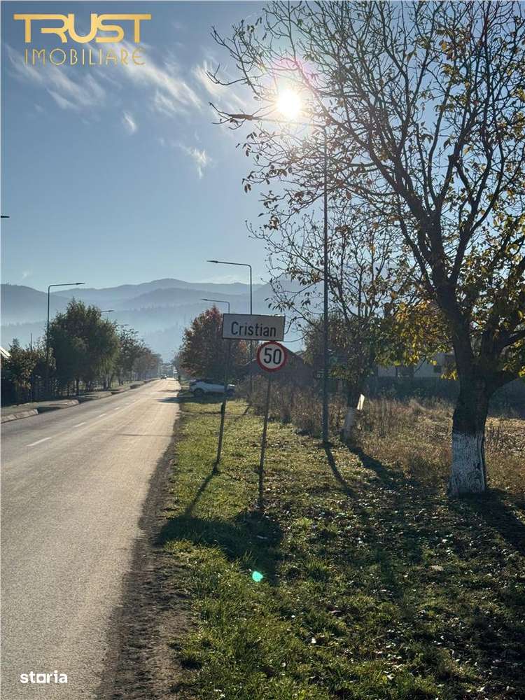 Teren Intravilan | Pretabil Case | 1073 | Drum Asfaltat - Imagine principală: 1/3