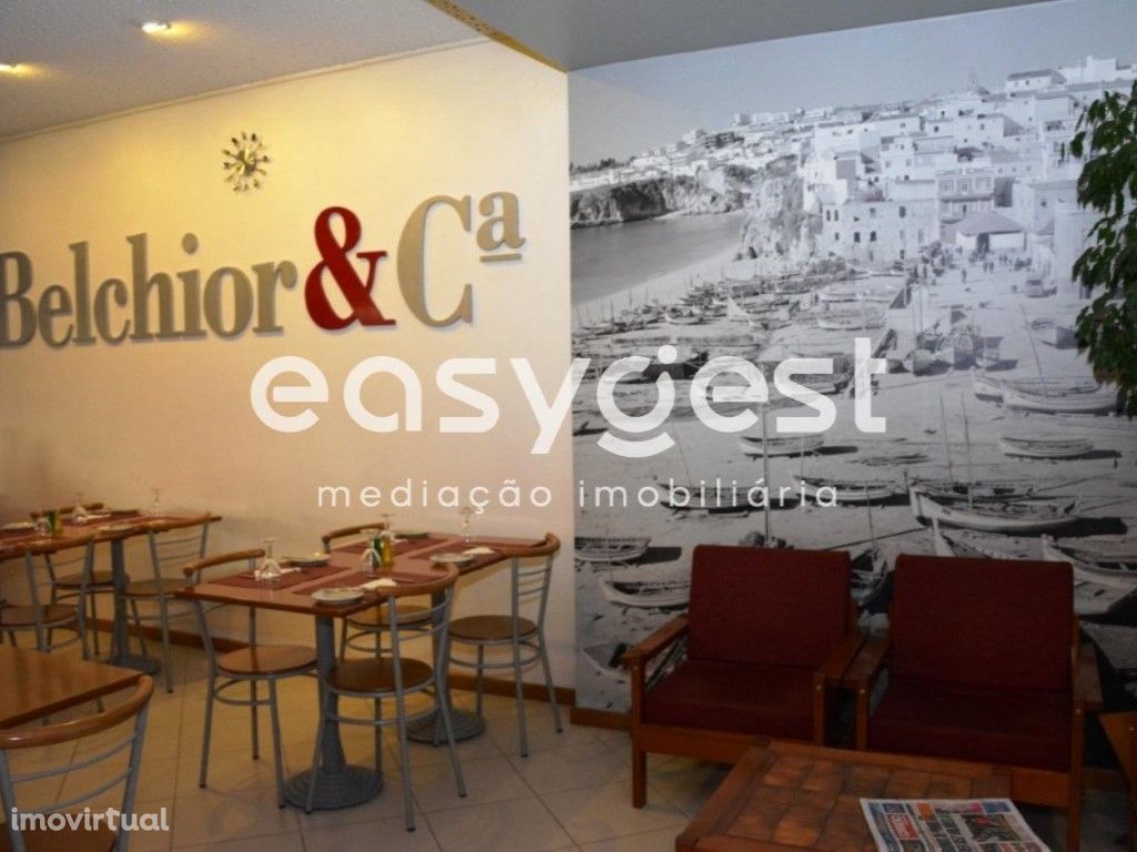 Restaurante com esplanada em Albufeira