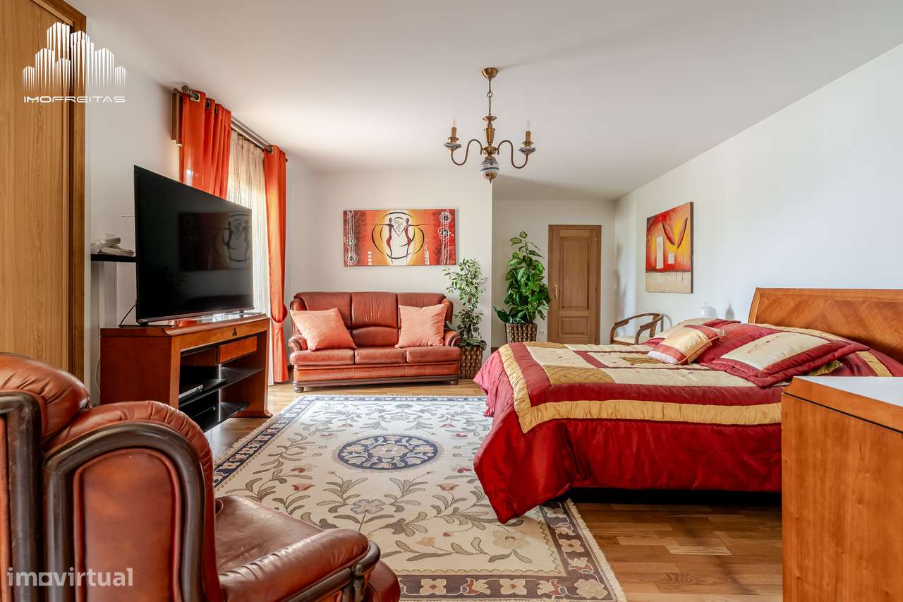 Requintada e elegante quinta com piscina, situada em Ponte de Lima!-14