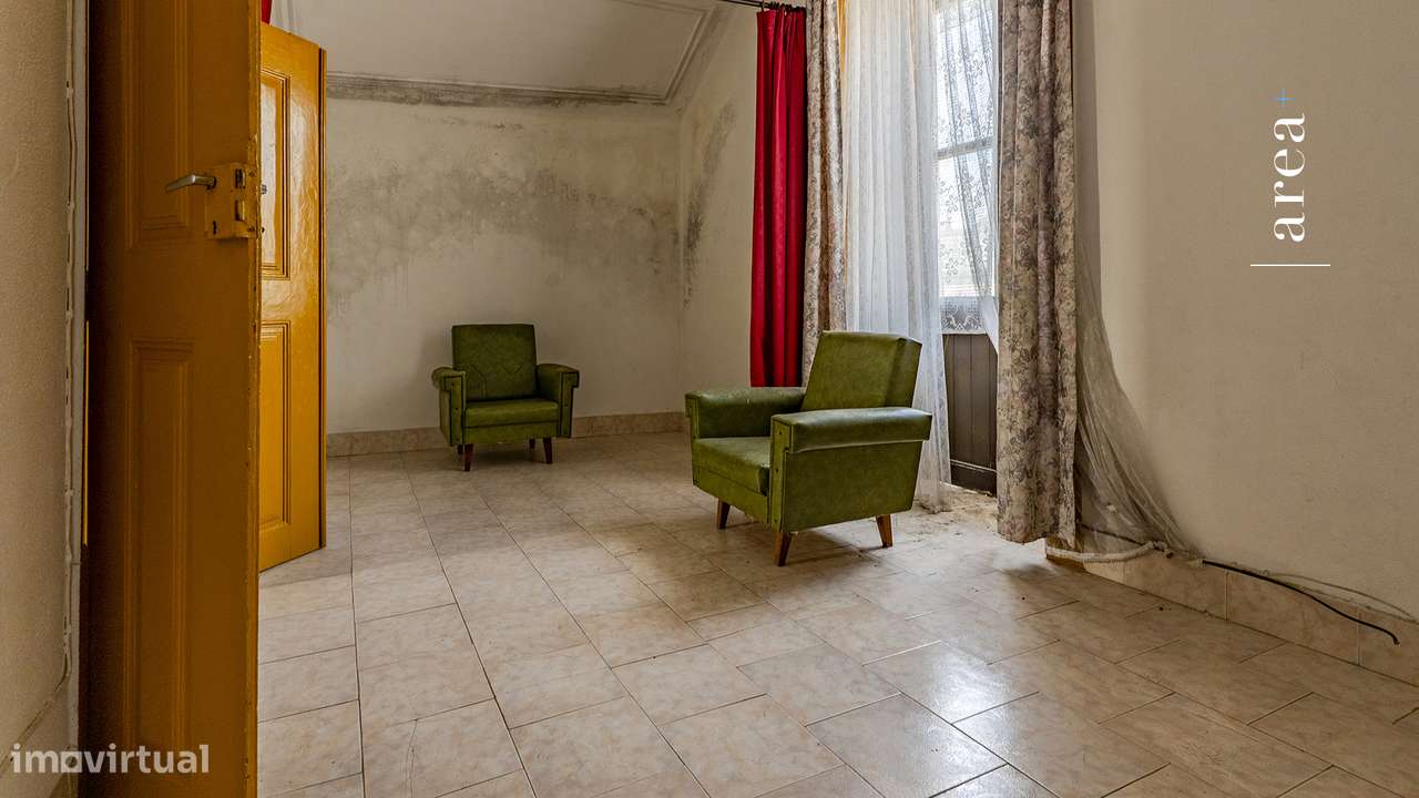 Imóvel Exclusivo | Prédio da Rua dos Cravos-55