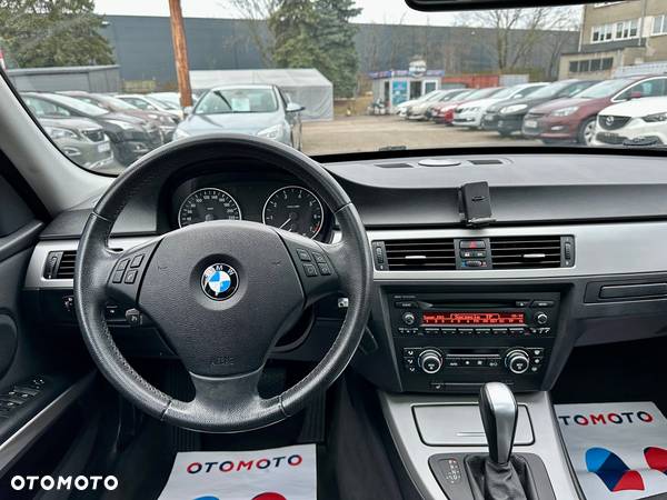 BMW Seria 3 - 16