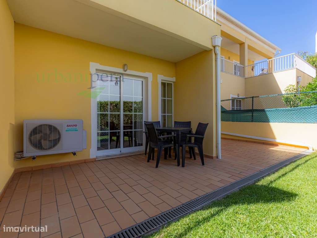 Apartamento T2 frente piscina-17