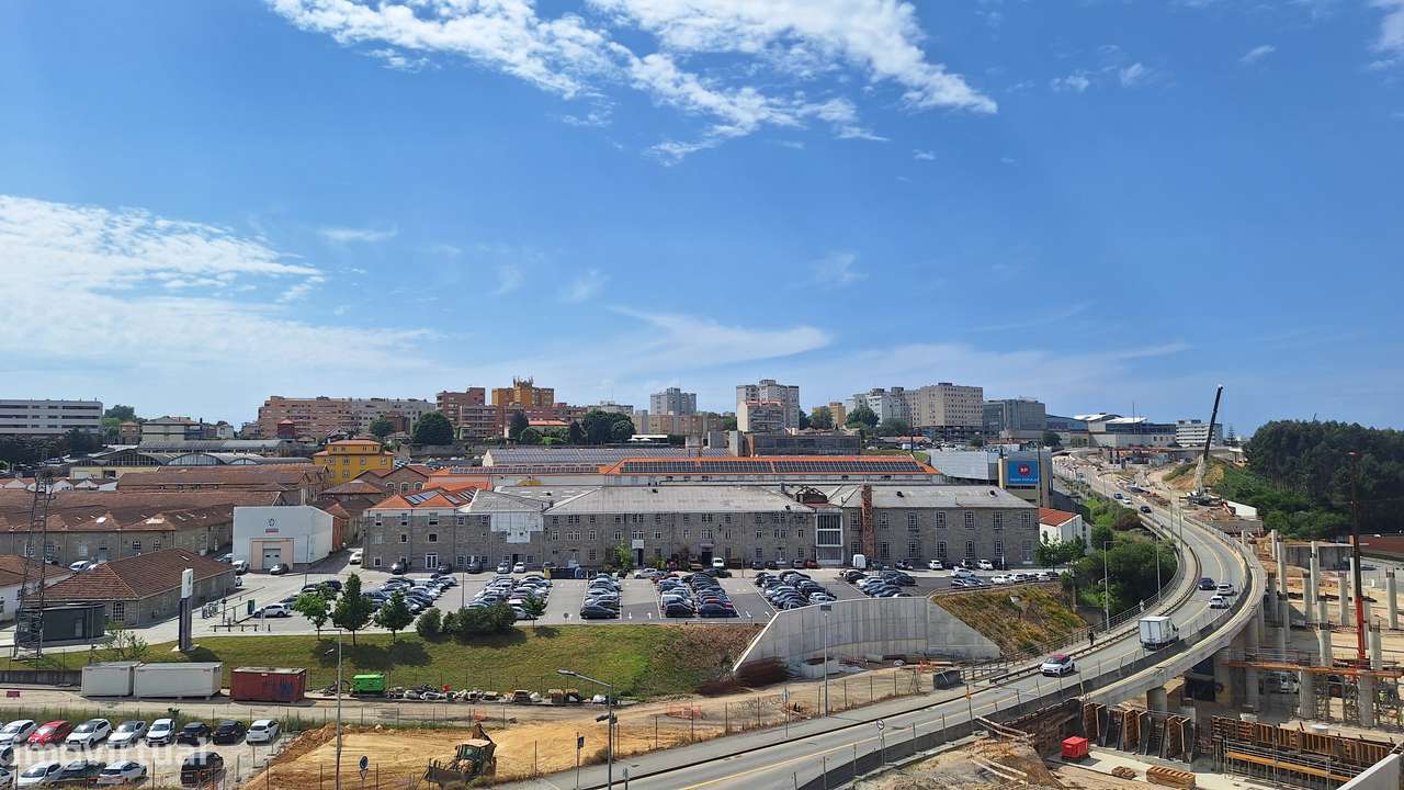 Apartamento T3 | 3 Suítes Varandas |Vista Rio Douro | Porto 2 Carros-0