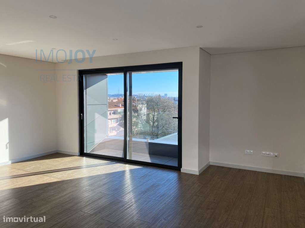 Apartamento T3 Junto à Av da Boavista - Grande imagem: 4/26