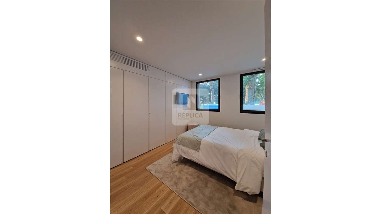 Estúdio Mobiliado e Equipado no Porto para Arrendar - Grande imagem: 3/16