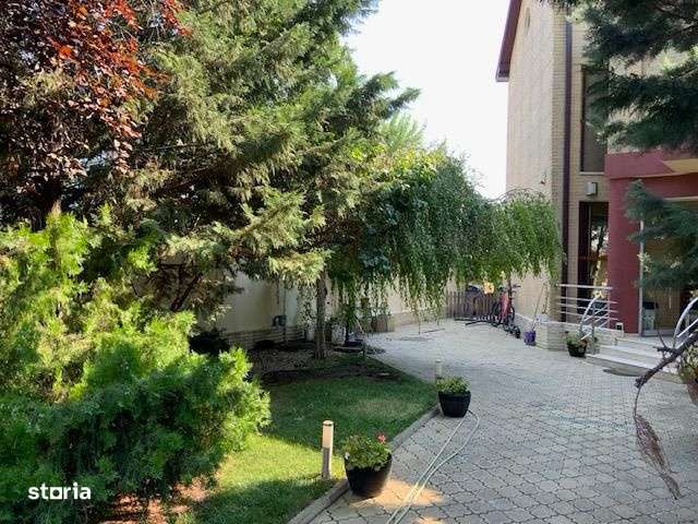 CASA IN CENTRUL ORASULUI BUZAU - Imagine principală: 3/11