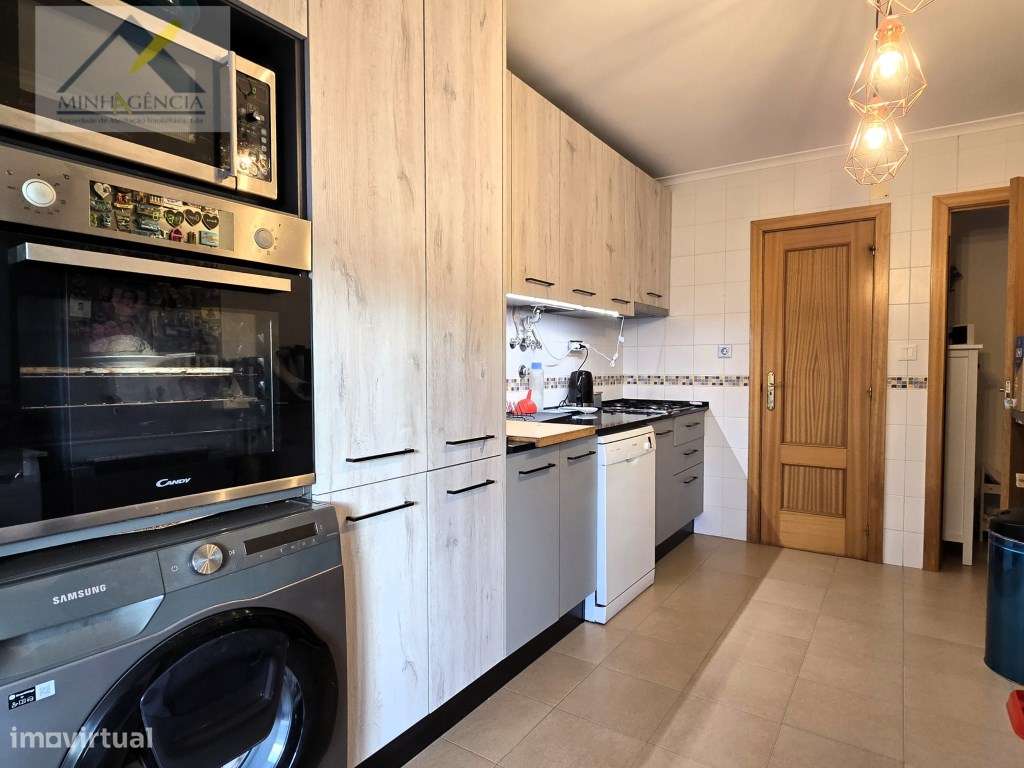 Apartamento T3 com parqueamanto na Quinta do Anjo-9