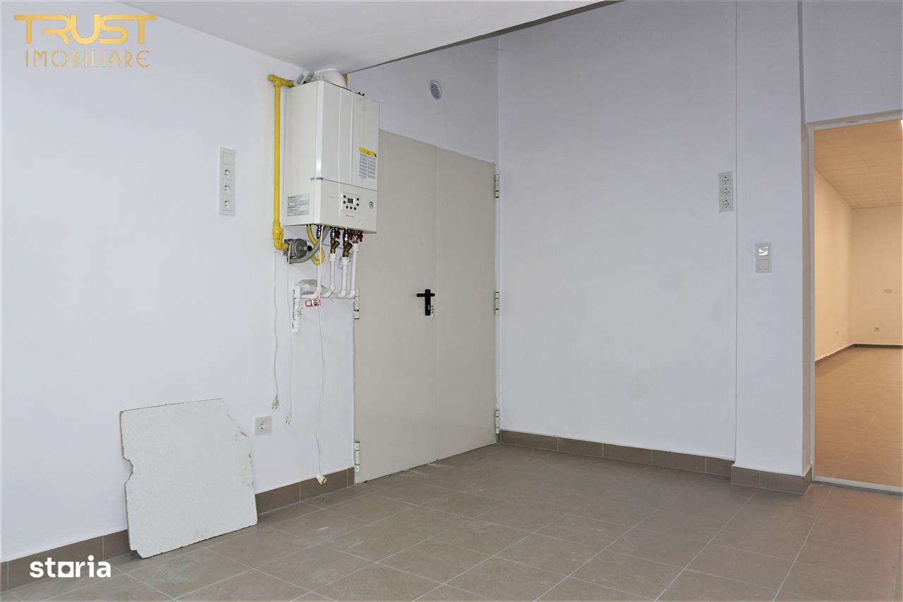Spatiu comercial 132 mp, ultracentral, zona pietonal - Imagine principală: 5/12